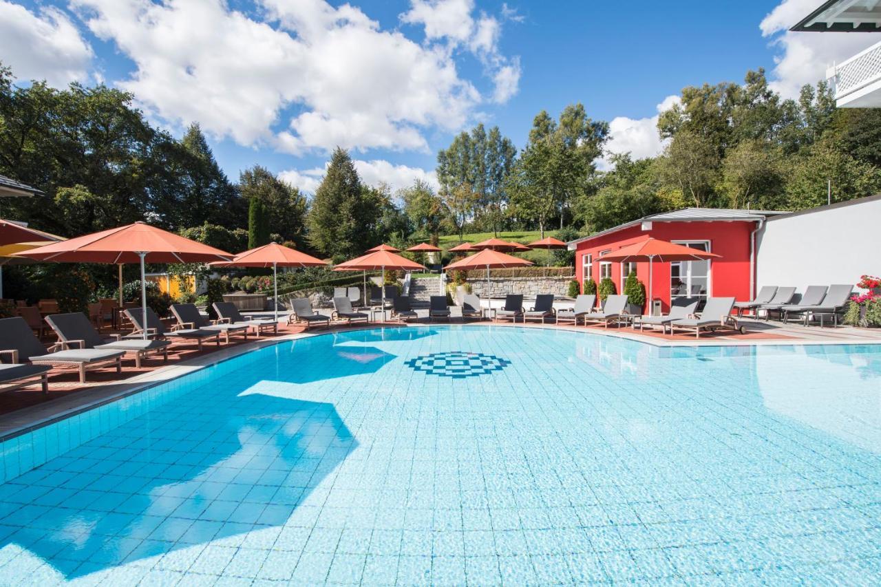 Hotel St. Wolfgang Bad Griesbach  Exteriör bild