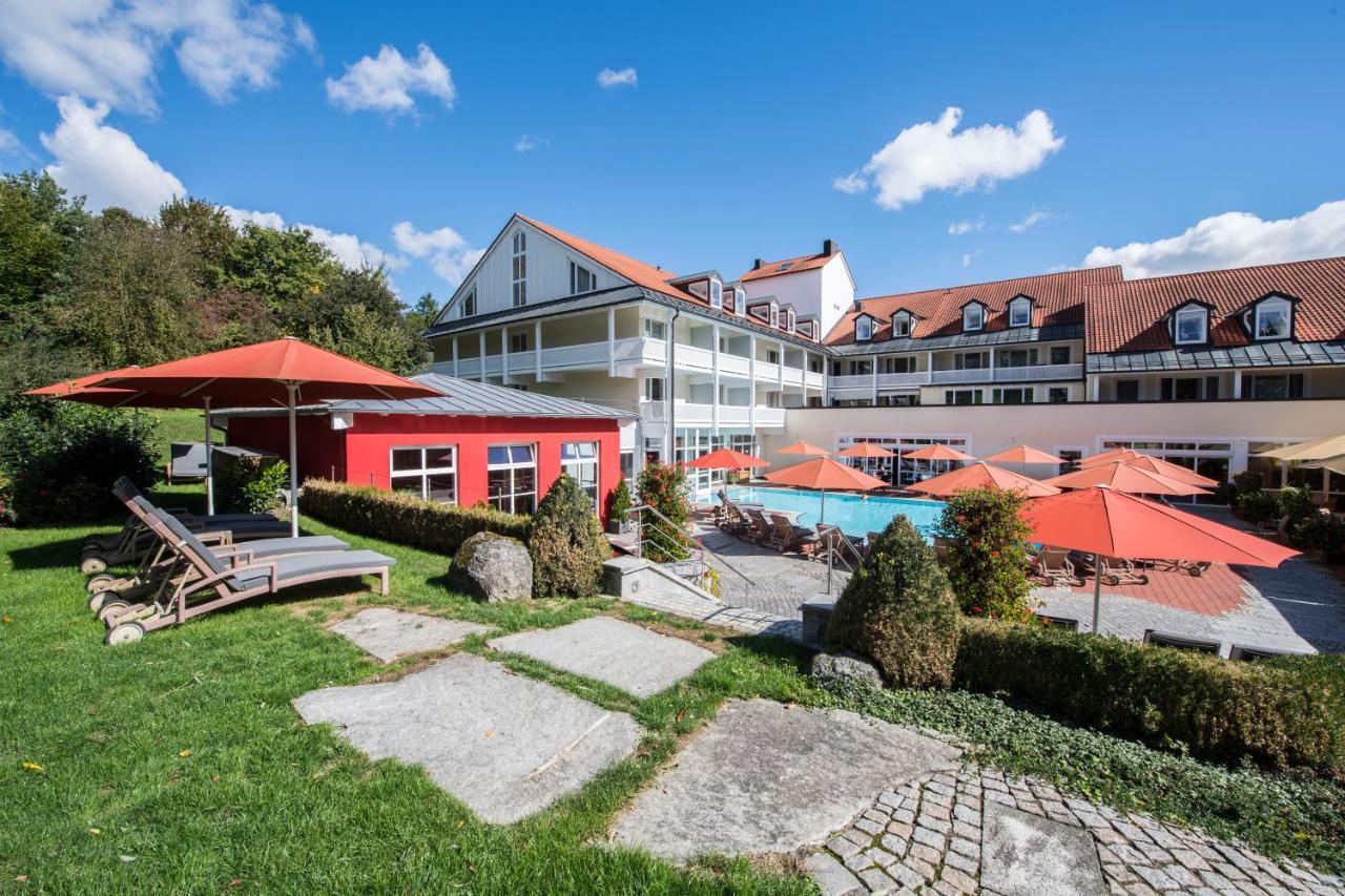 Hotel St. Wolfgang Bad Griesbach  Exteriör bild
